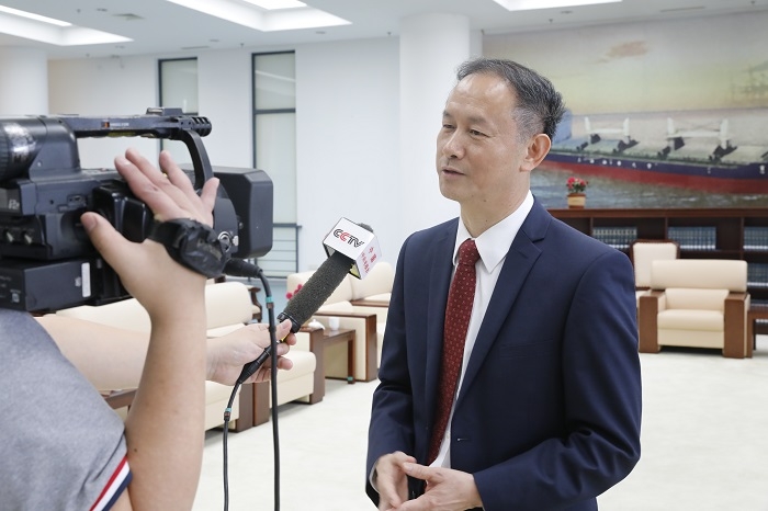 金永兴书记接受央视采访