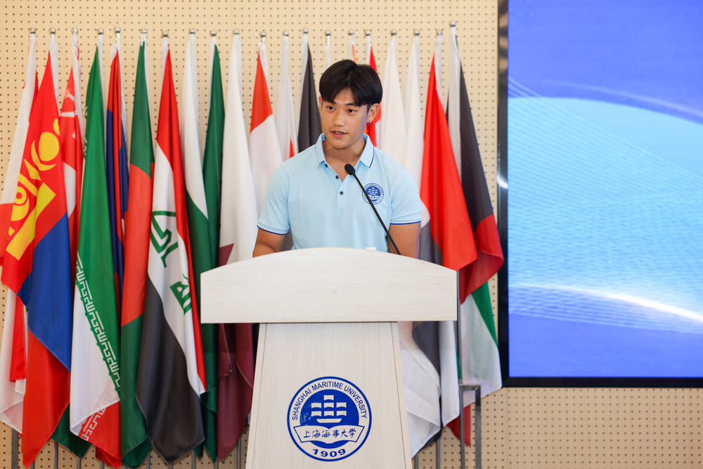 南洋理工大学交换生代表陈俊乐（Eleos Tan，新加坡）发言