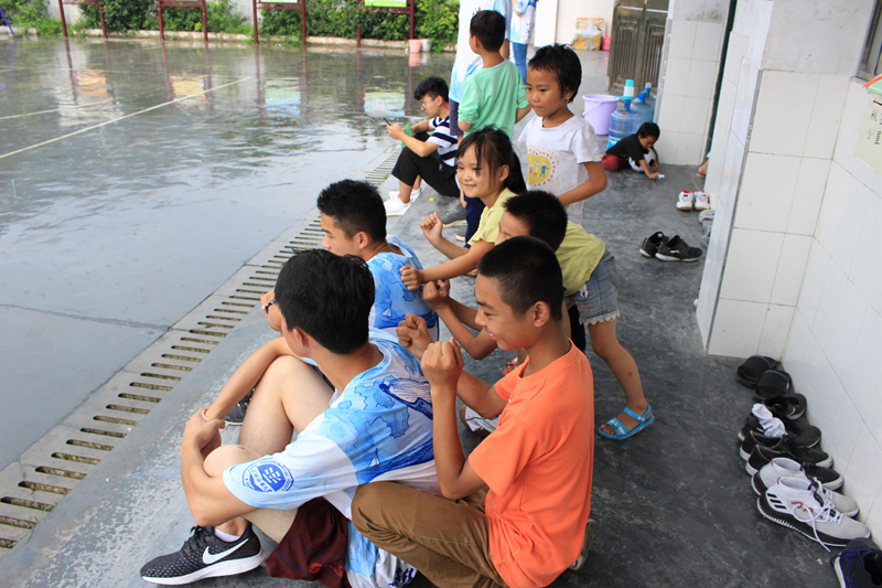 你们看起来像夏天一样可爱