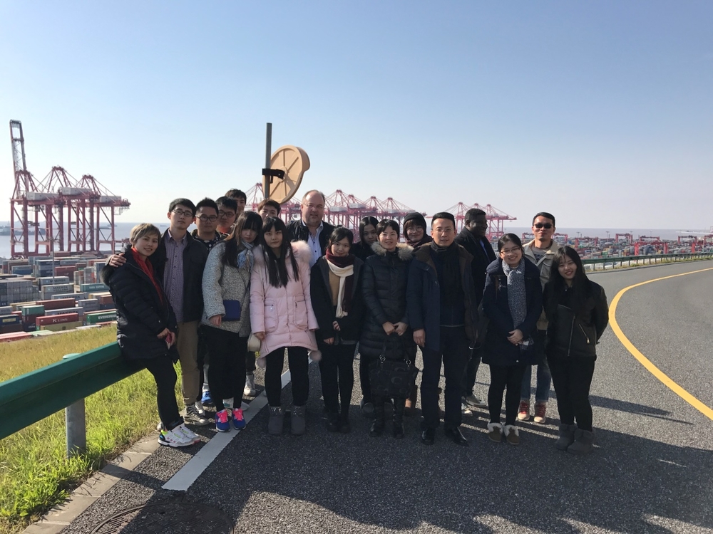 参观实习