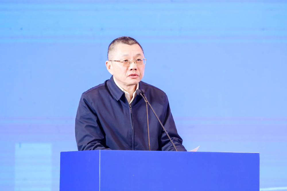 陆靖作主题演讲