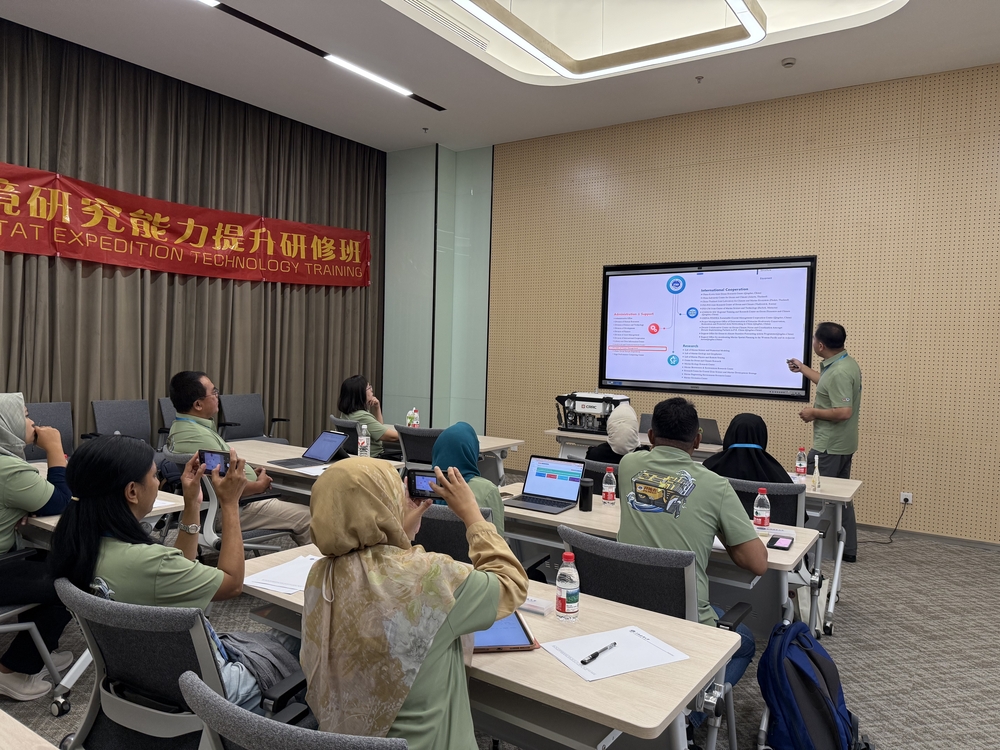 研修班理论课程