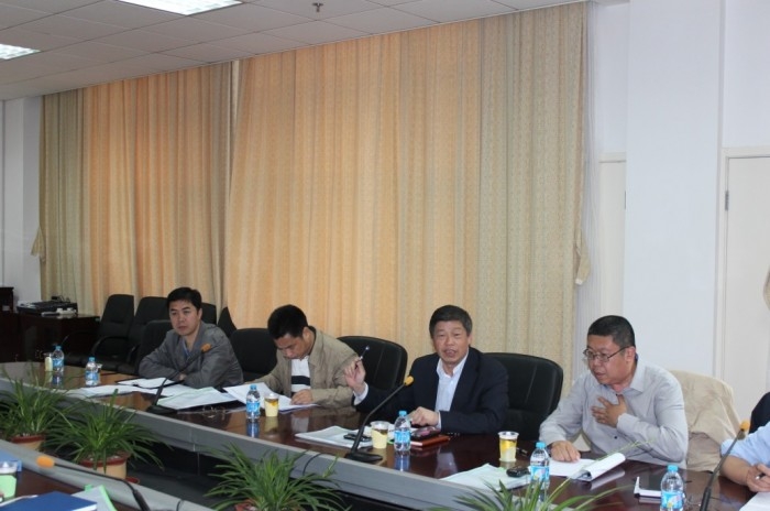 2013年5月16日，学校召开组合式液货模拟教学船建造项目招标文件评审会