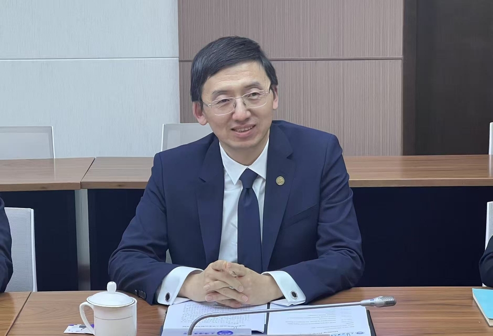 殷明副校长致辞