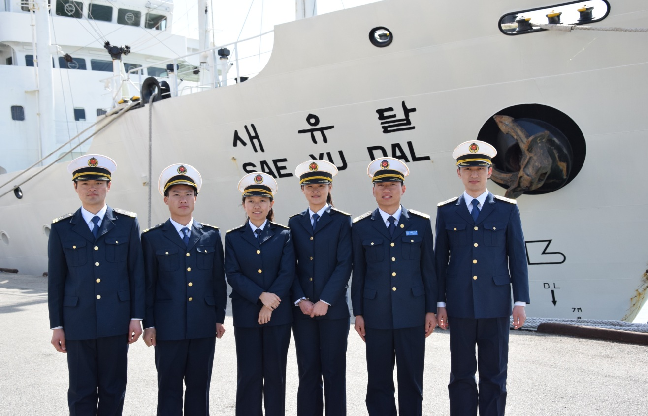 学生赴韩国木浦海洋大学校船学习