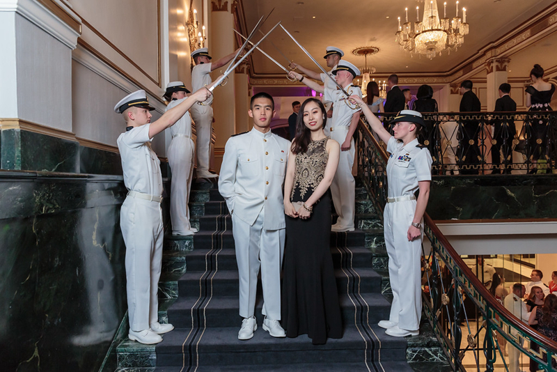 美国麻省海事学院毕业照