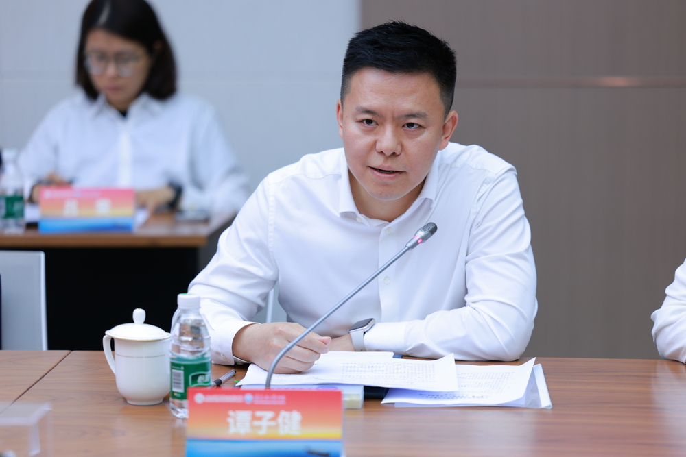 谭子健开班动员