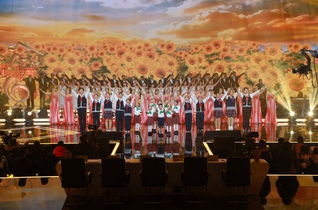 海事大学合唱团拉开决赛序幕
