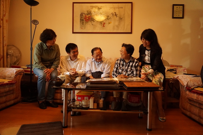 看望高文彬先生