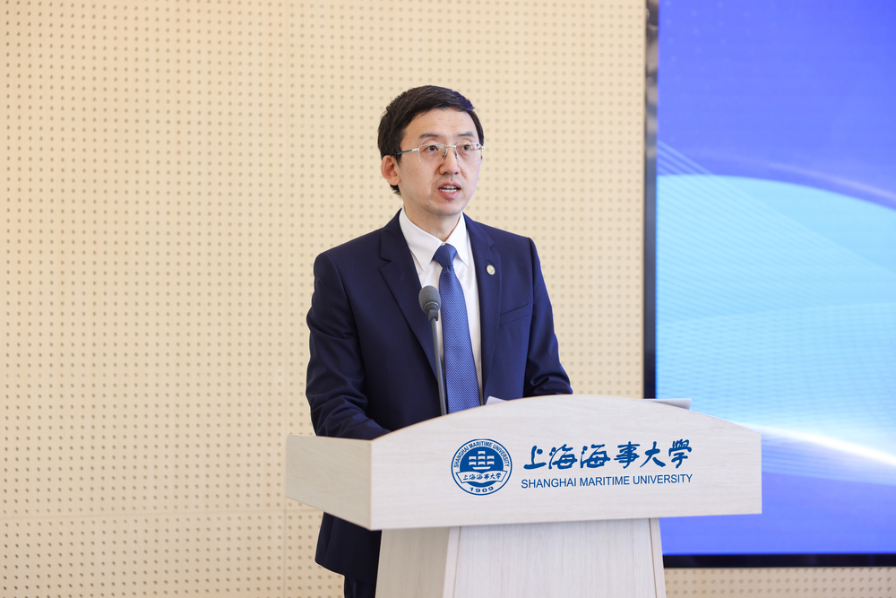 殷明副校长致辞