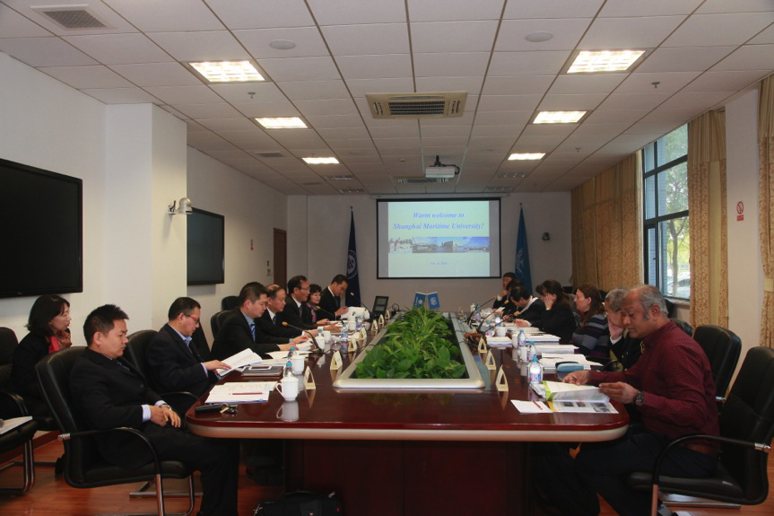 IMO官员到学校现场核验