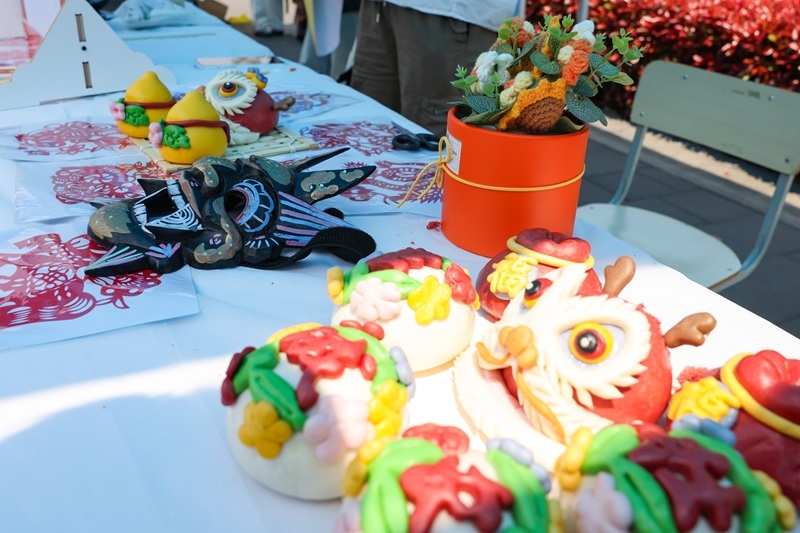 山西代表队非遗文化摊位展示