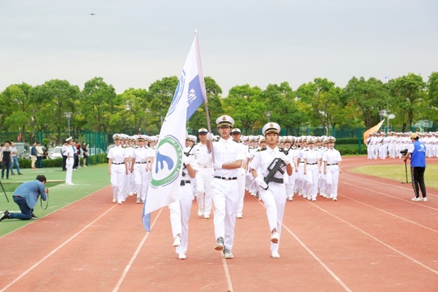 军训汇报分列式