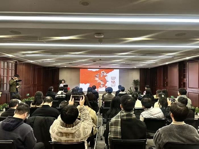 中共一大纪念馆沉浸式主题班会