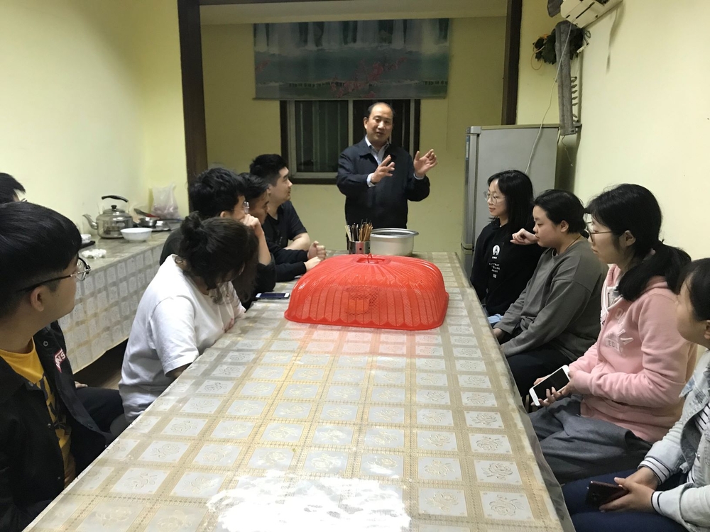 带教实习时每晚例会