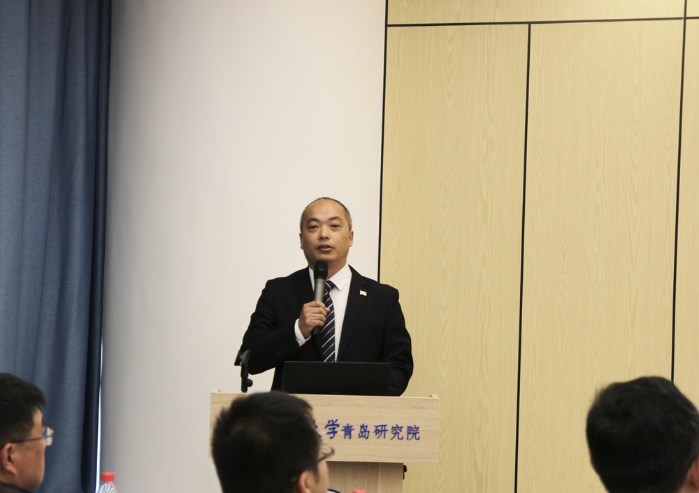 沈爱兵总监作研究生产教融合专业实践活动介绍