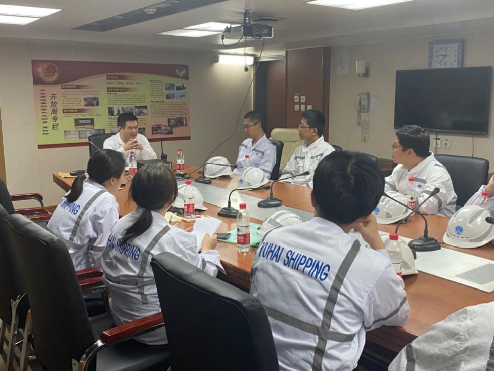 船长为践习教师授课